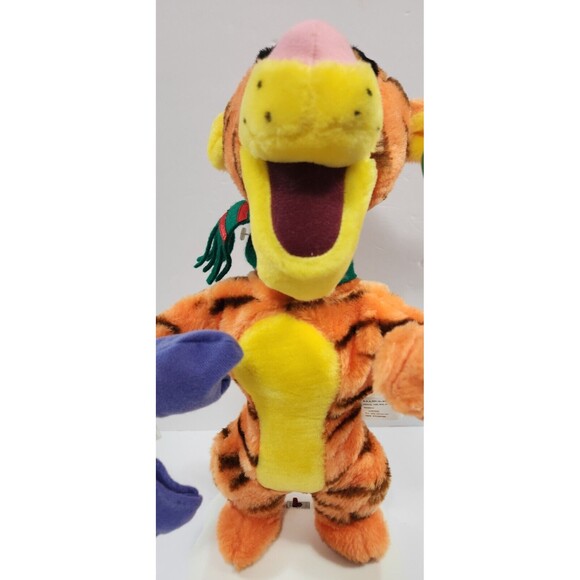 Disney Telco Motion-ette Animated Christmas Tigger 15" Wire Tree & Mittens WORKS - Picture 7 of 11